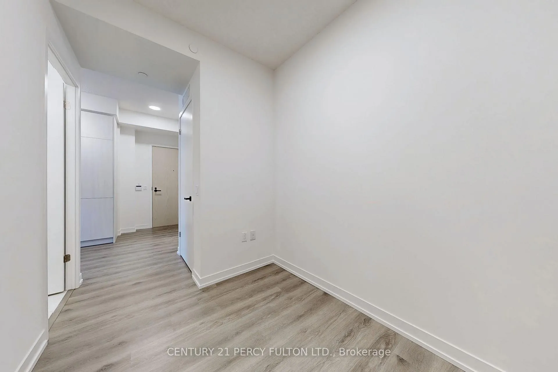 Photo 30 of Unit 2108, 225 Commerce Street, Vaughan, Vaughan Corporate Centre — HOMEH