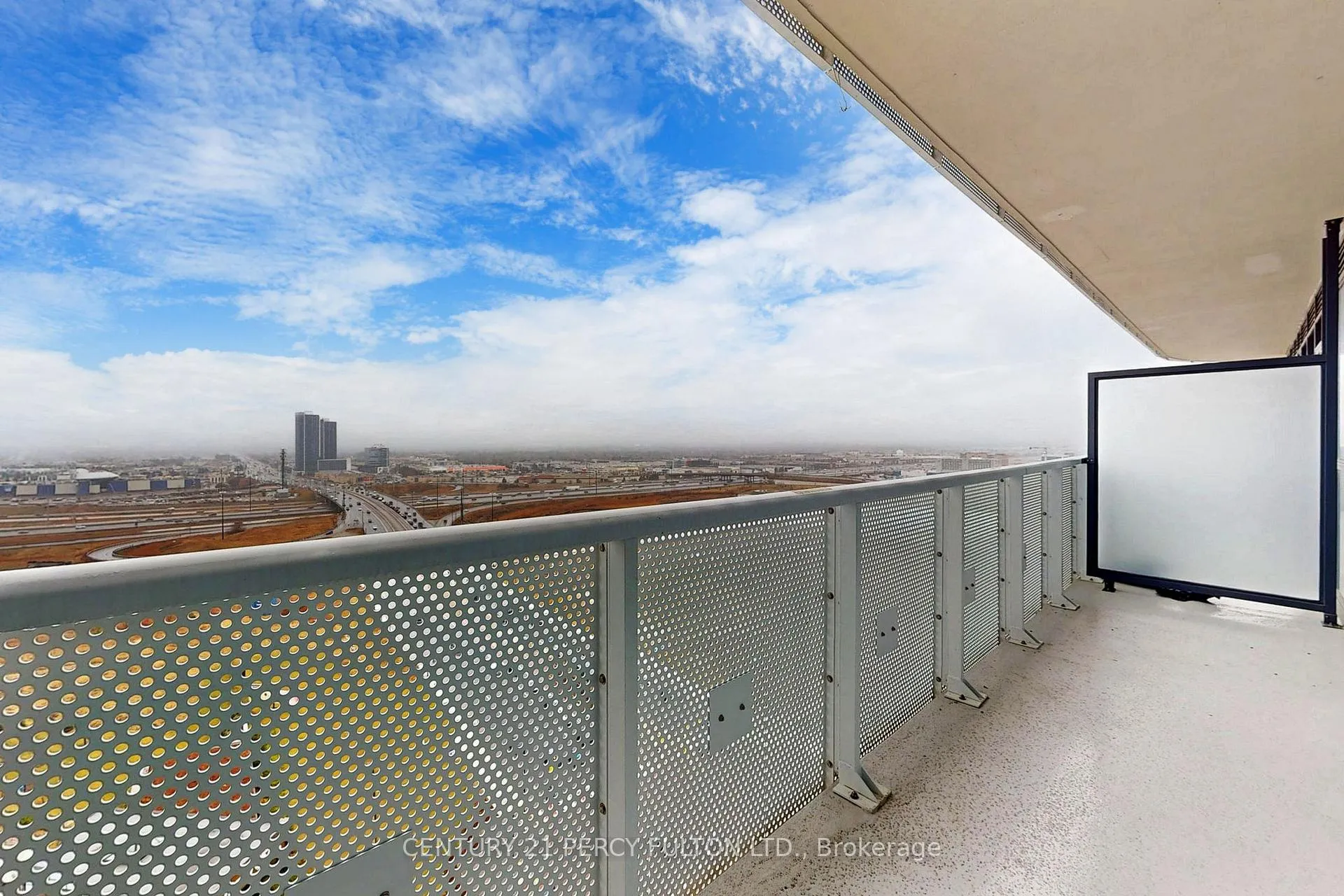 Photo 34 of Unit 2108, 225 Commerce Street, Vaughan, Vaughan Corporate Centre — HOMEH
