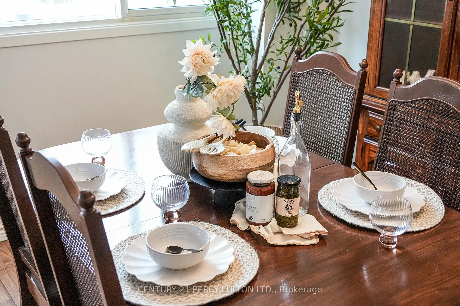 Photo 11 of 1332 Sunnybrae Crescent, Oshawa, Donevan — HOMEH
