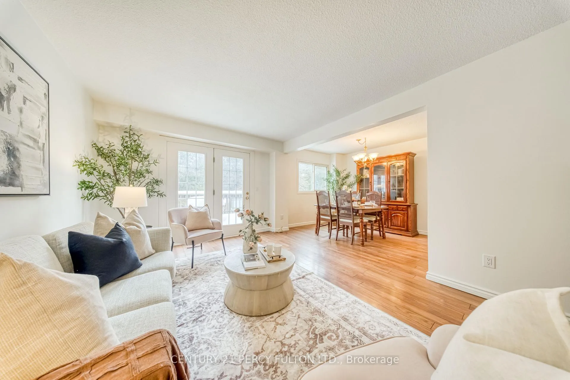 Photo 18 of 1332 Sunnybrae Crescent, Oshawa, Donevan — HOMEH