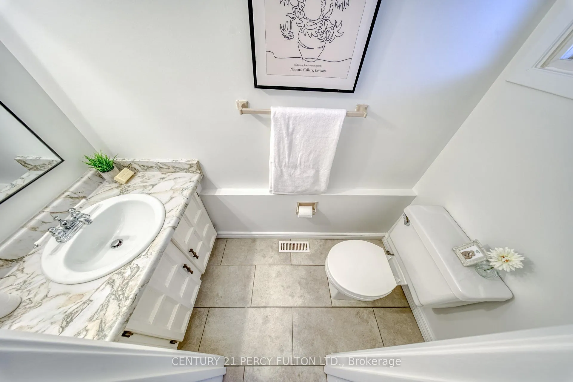 Photo 20 of 1332 Sunnybrae Crescent, Oshawa, Donevan — HOMEH