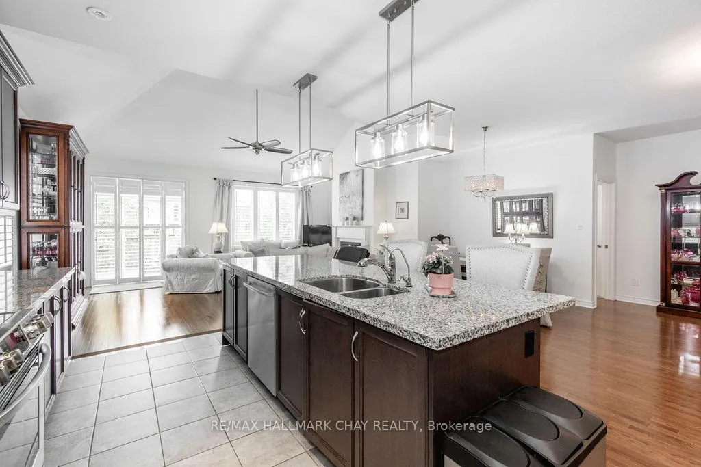 Photo 8 of 30 Waterview Road, Wasaga Beach — HOMEH