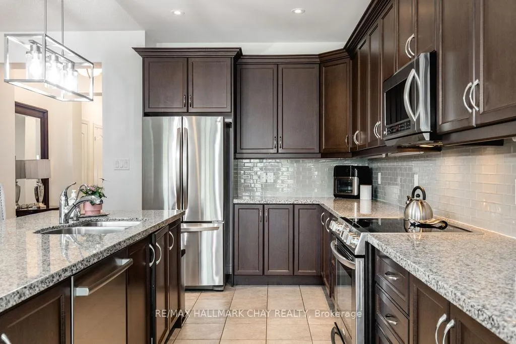 Photo 9 of 30 Waterview Road, Wasaga Beach — HOMEH