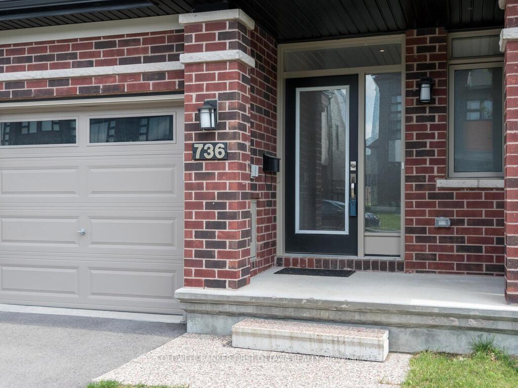 Photo 2 of 736 Twist Way, Ottawa, Kanata - Emerald Meadows/Trailwest — HOMEH