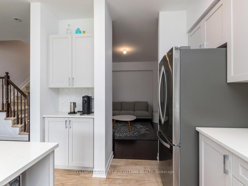 Photo 17 of 736 Twist Way, Ottawa, Kanata - Emerald Meadows/Trailwest — HOMEH
