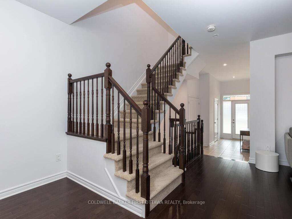 Photo 20 of 736 Twist Way, Ottawa, Kanata - Emerald Meadows/Trailwest — HOMEH