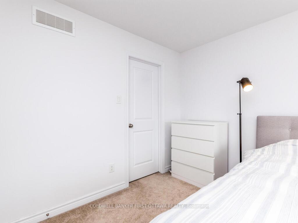 Photo 22 of 736 Twist Way, Ottawa, Kanata - Emerald Meadows/Trailwest — HOMEH