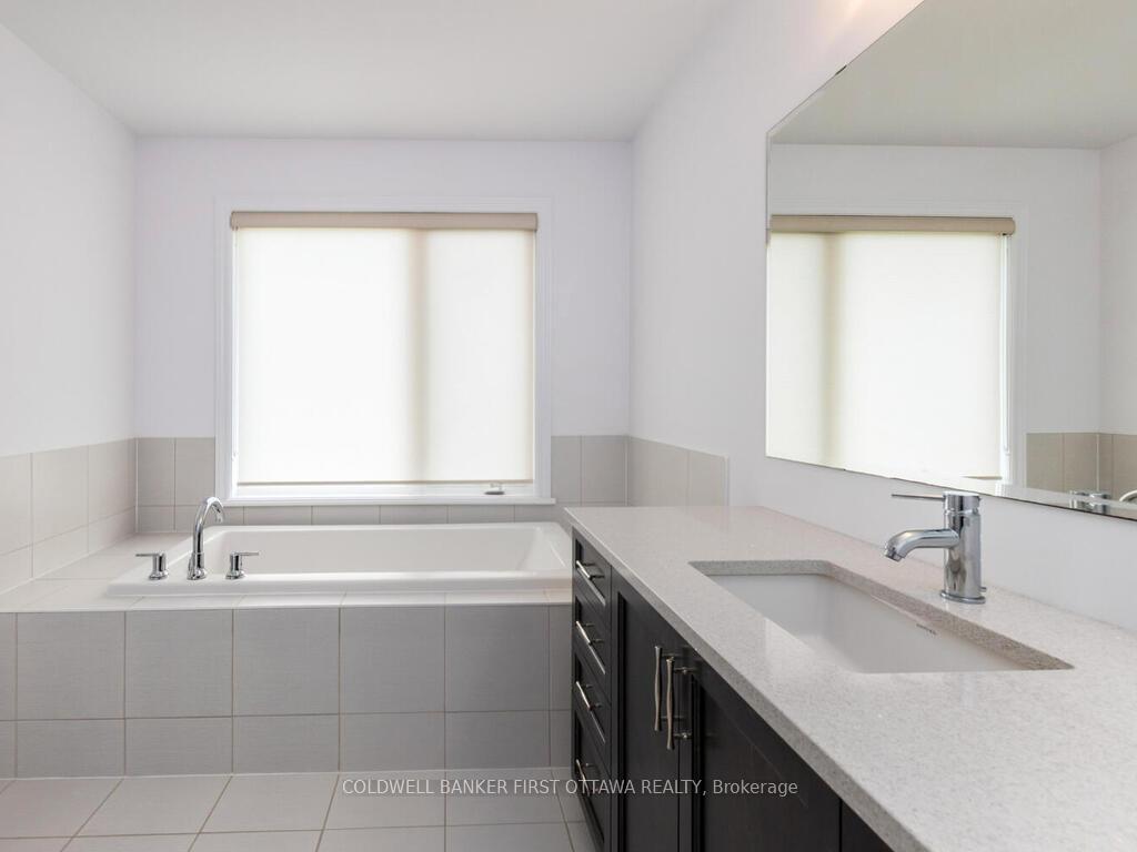 Photo 25 of 736 Twist Way, Ottawa, Kanata - Emerald Meadows/Trailwest — HOMEH
