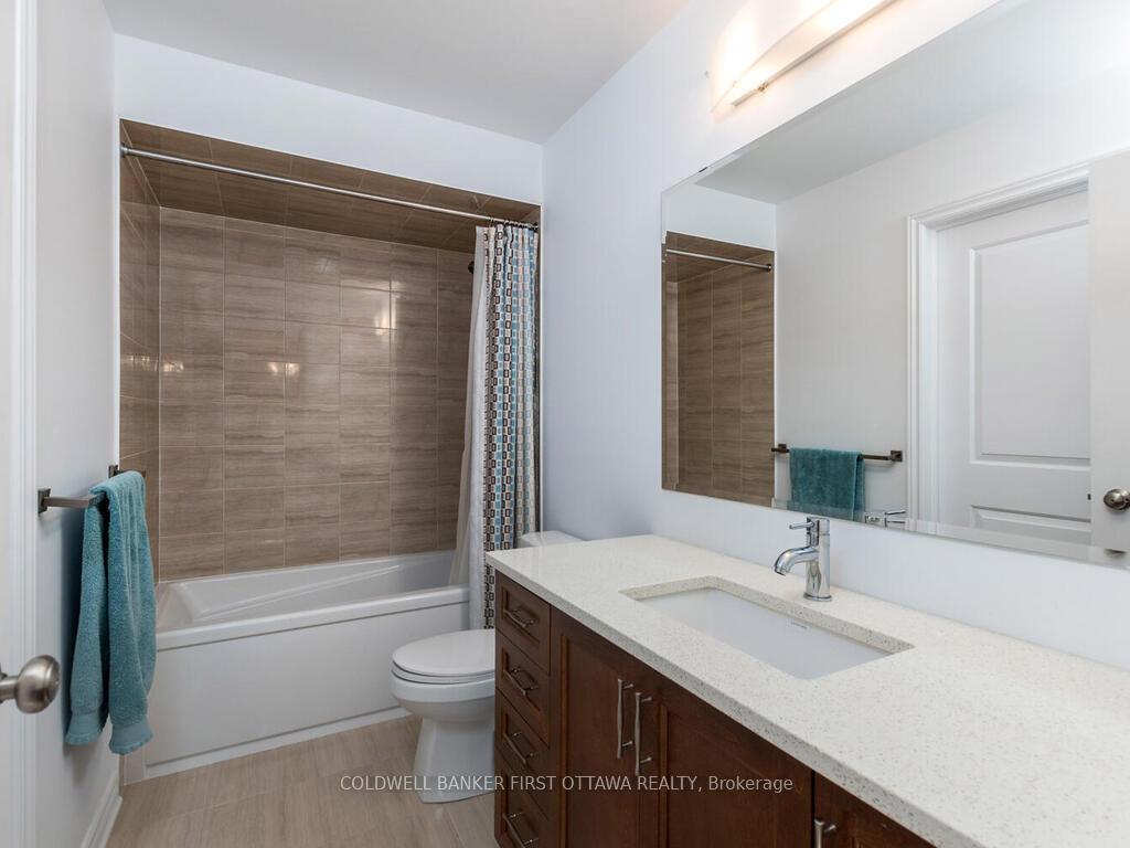 Photo 30 of 736 Twist Way, Ottawa, Kanata - Emerald Meadows/Trailwest — HOMEH