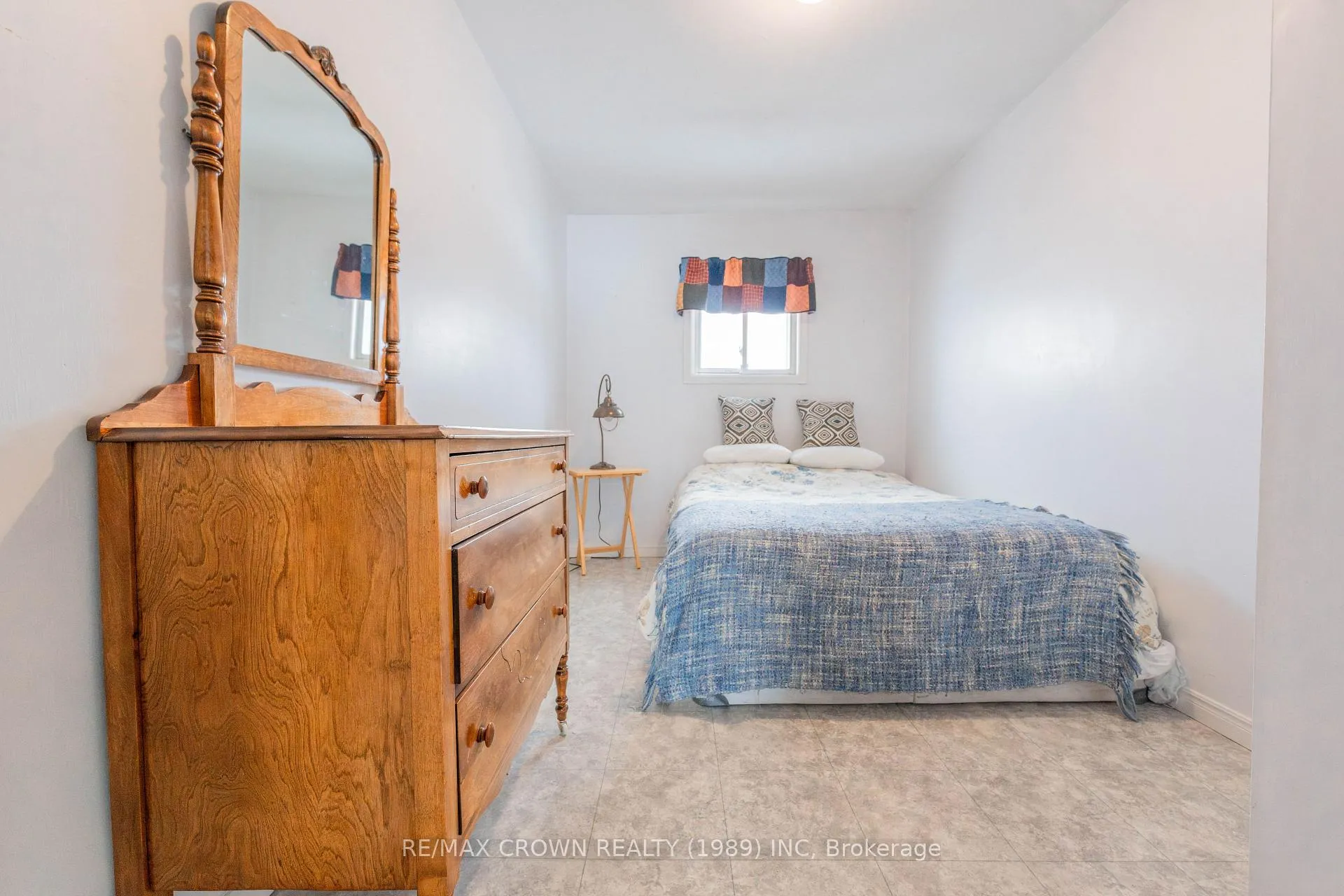 Photo 10 of 16 Lasalle Avenue, Kapuskasing — HOMEH