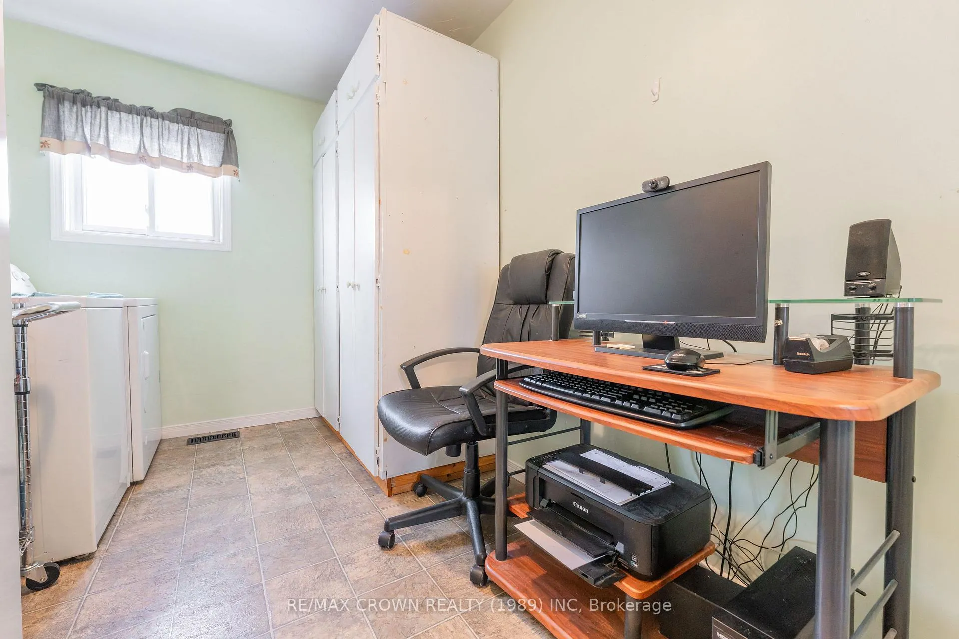 Photo 19 of 16 Lasalle Avenue, Kapuskasing — HOMEH