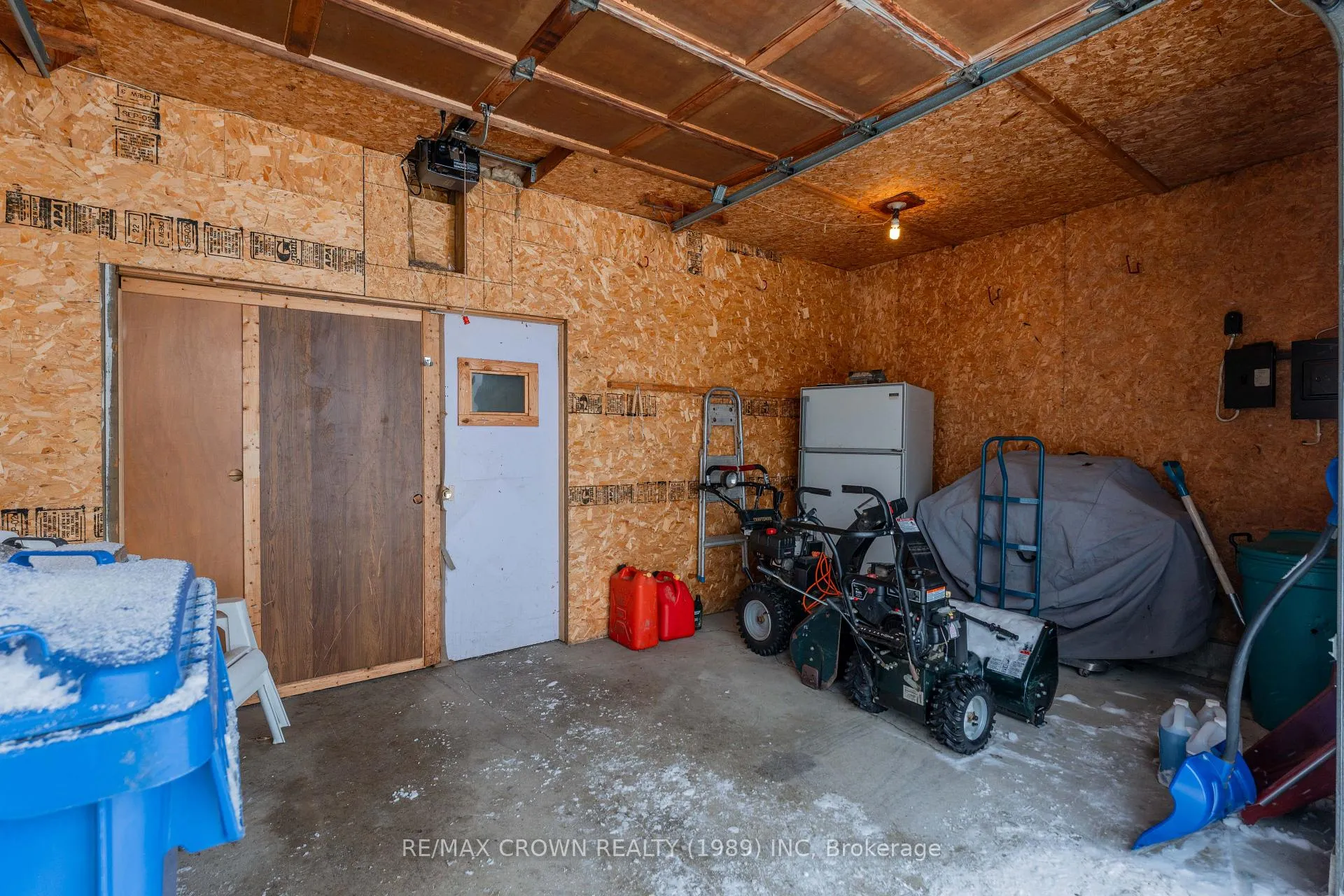 Photo 35 of 16 Lasalle Avenue, Kapuskasing — HOMEH