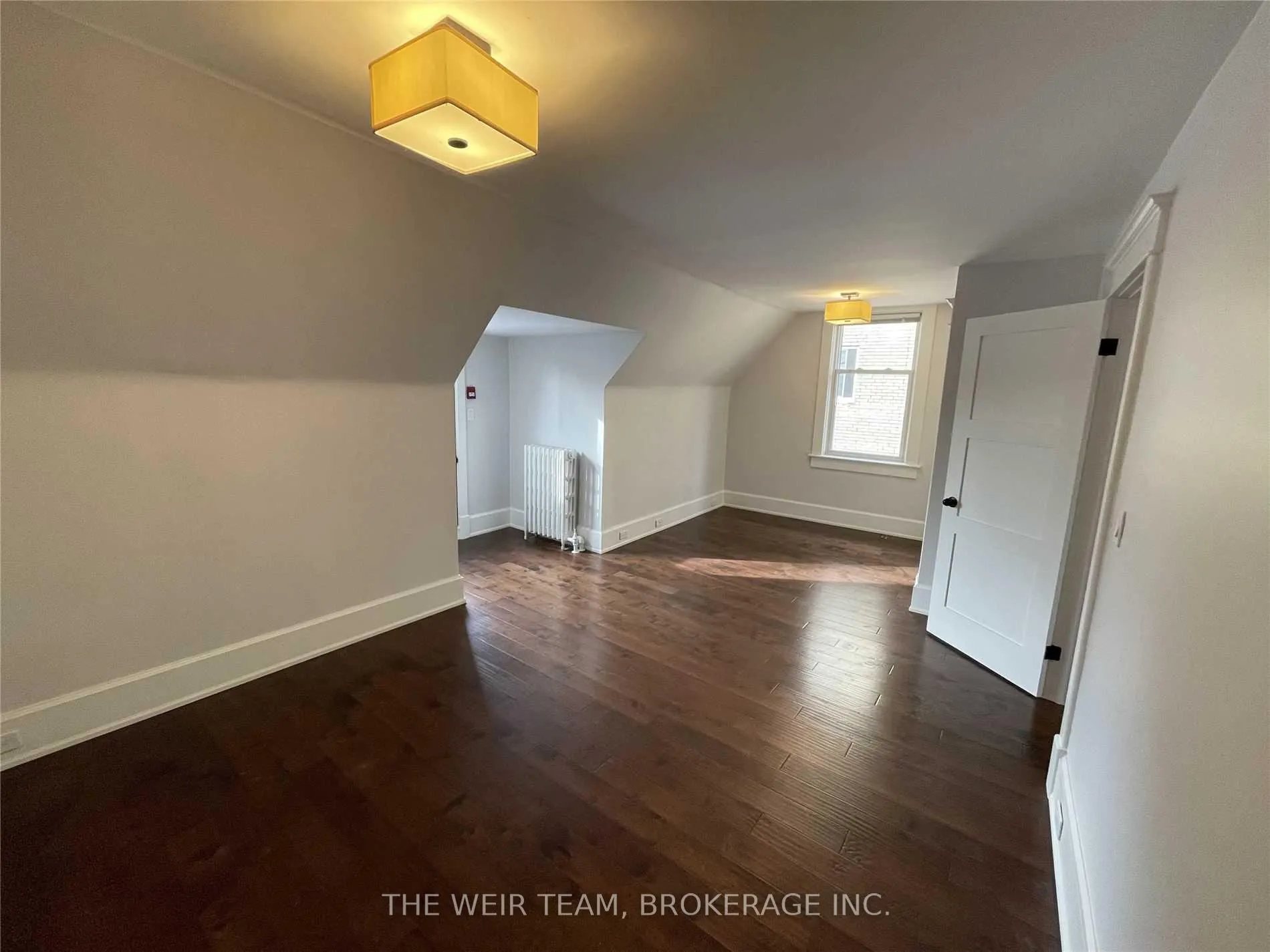Photo 11 of Unit 3, 674 Broadview Avenue, Toronto, North Riverdale — HOMEH