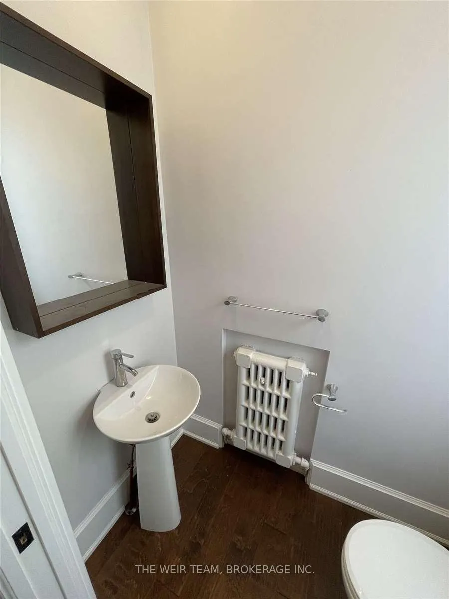 Photo 19 of Unit 3, 674 Broadview Avenue, Toronto, North Riverdale — HOMEH
