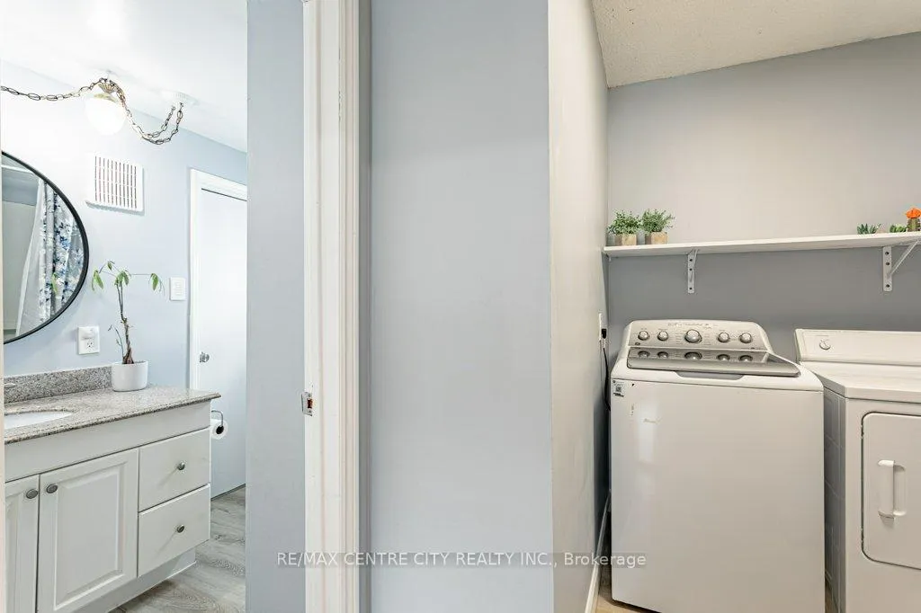 Photo 16 of 5215 Switzer Drive, Southwest Middlesex, Rural Southwest Middlesex — HOMEH