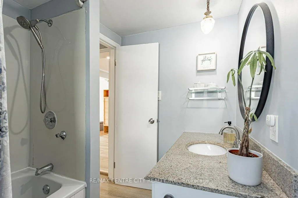 Photo 19 of 5215 Switzer Drive, Southwest Middlesex, Rural Southwest Middlesex — HOMEH
