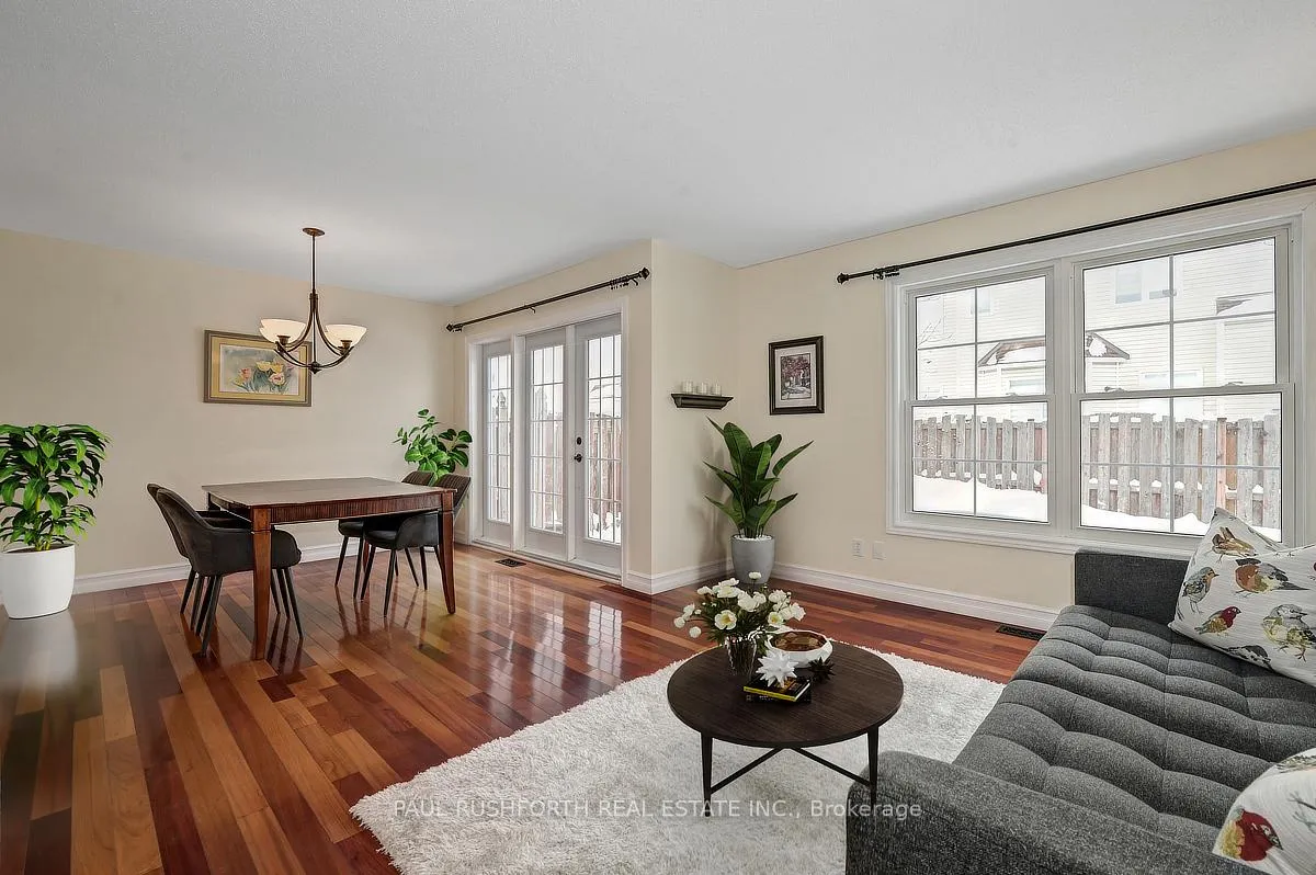 Photo 3 of 35 Stonepointe Avenue, Ottawa, Barrhaven East — HOMEH