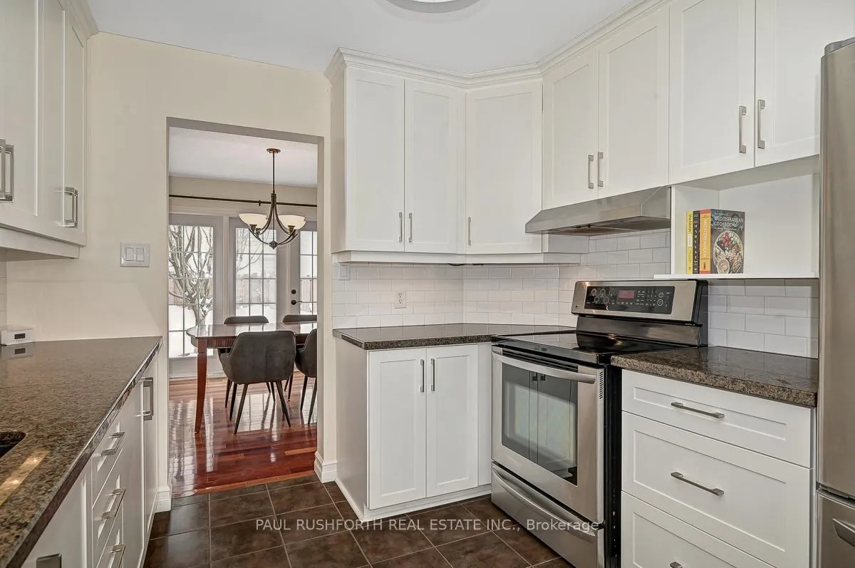 Photo 7 of 35 Stonepointe Avenue, Ottawa, Barrhaven East — HOMEH