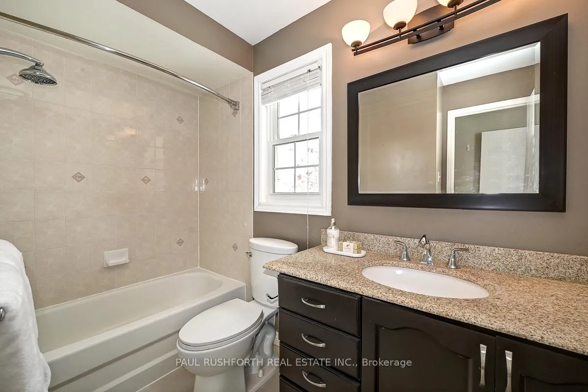 Photo 16 of 35 Stonepointe Avenue, Ottawa, Barrhaven East — HOMEH