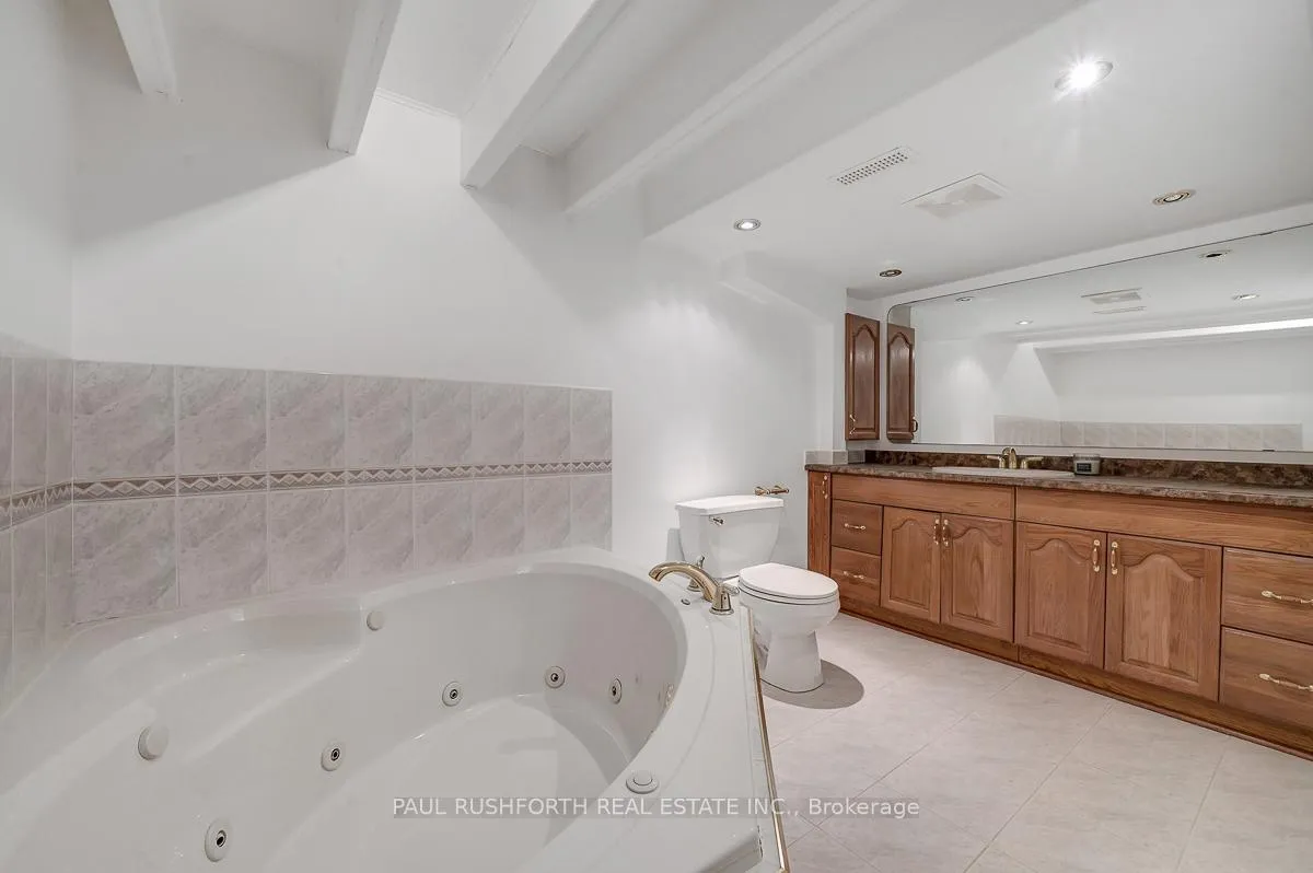 Photo 25 of 35 Stonepointe Avenue, Ottawa, Barrhaven East — HOMEH