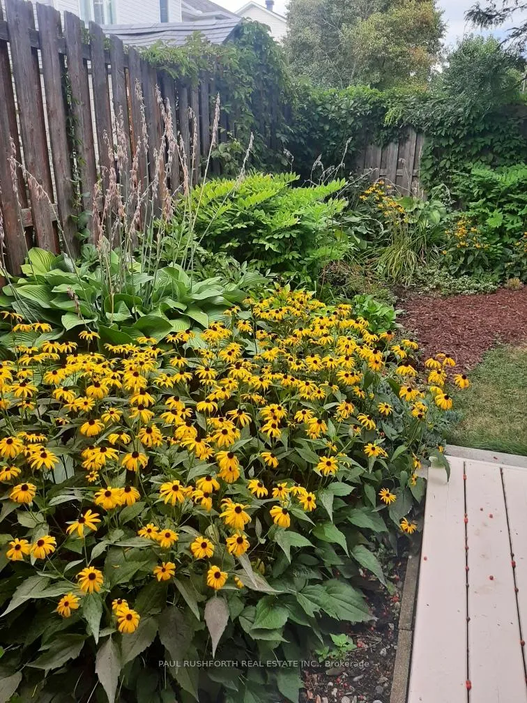 Photo 33 of 35 Stonepointe Avenue, Ottawa, Barrhaven East — HOMEH