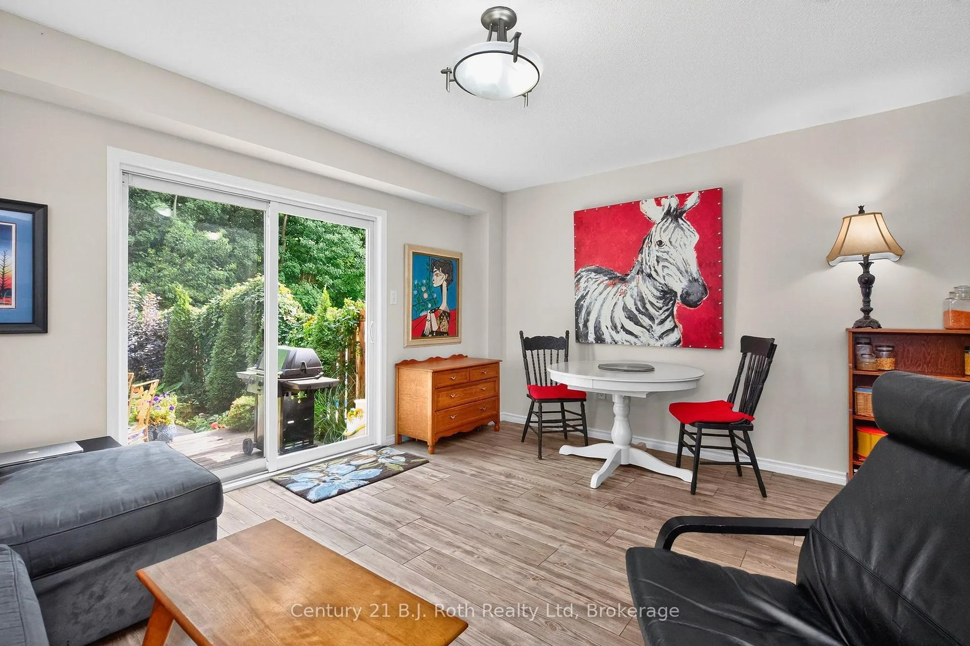 Photo 15 of 156 Southwinds Crescent, Midland — HOMEH