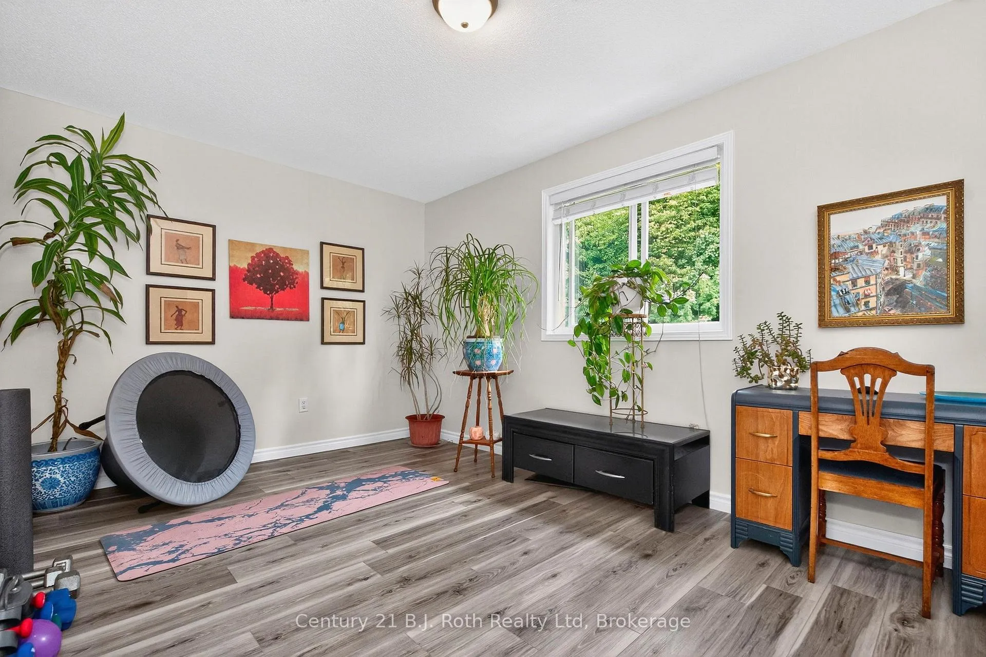 Photo 22 of 156 Southwinds Crescent, Midland — HOMEH