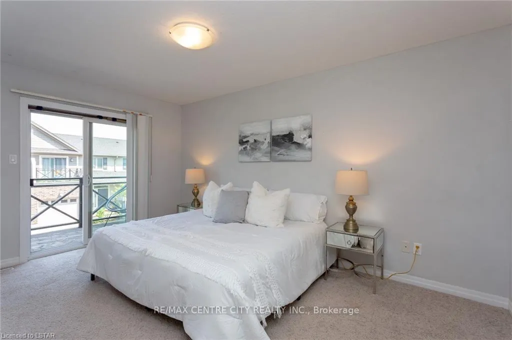 Photo 11 of Unit 14, 112 North Centre Road, London, North B — HOMEH