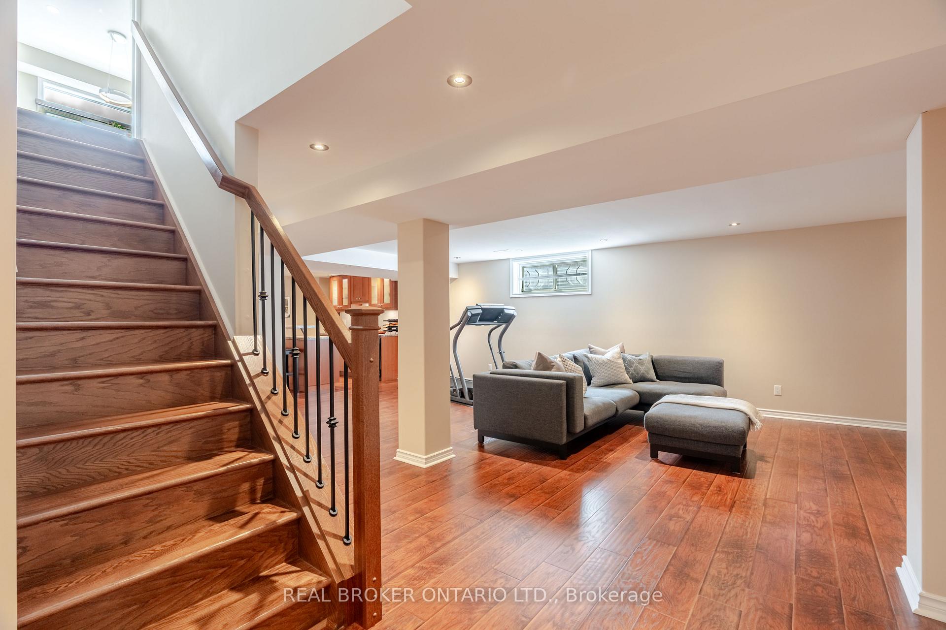 Photo 35 of 49 Allanford Avenue, Ottawa, Hunt Club Park/Greenboro — HOMEH