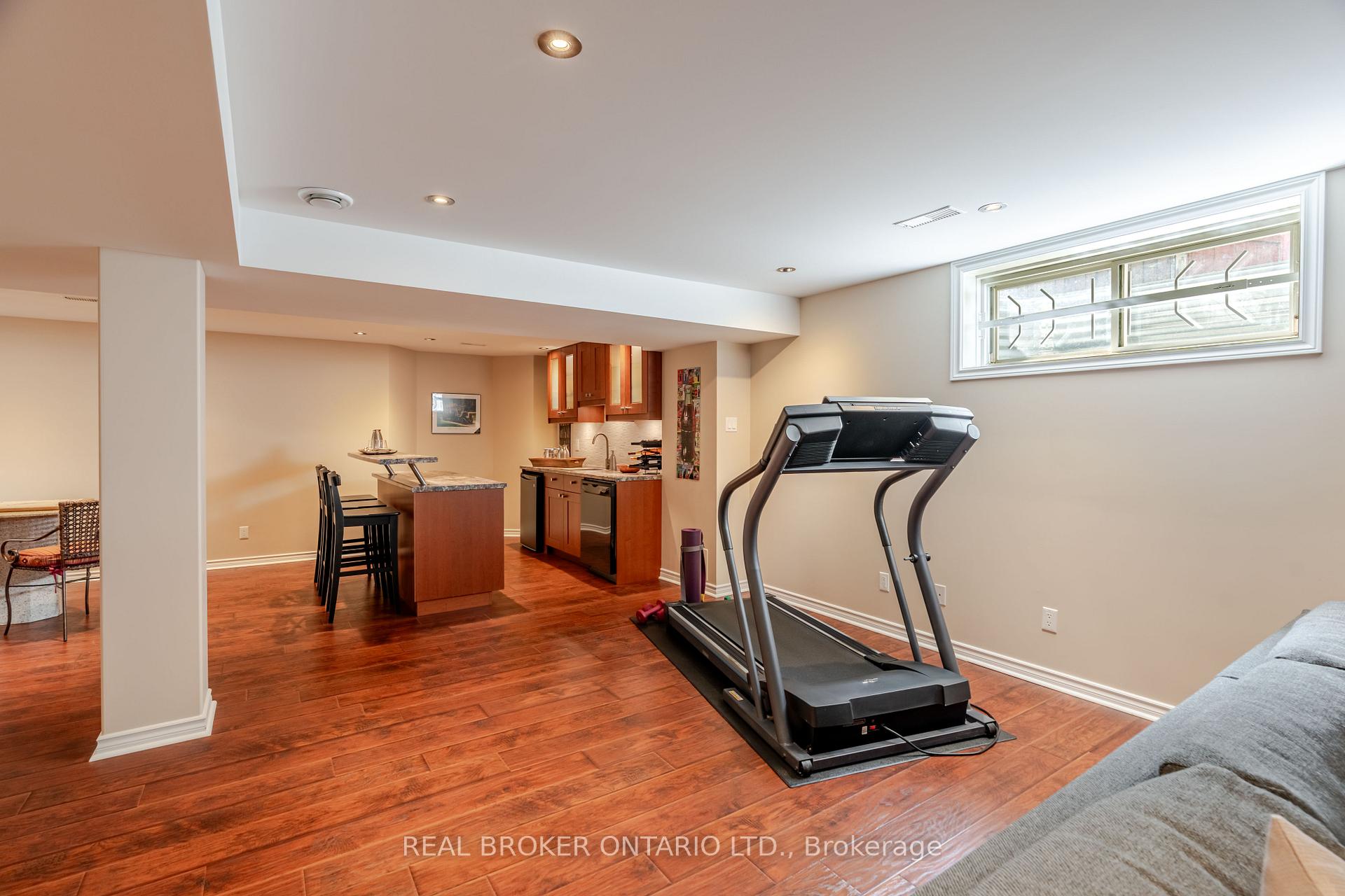 Photo 37 of 49 Allanford Avenue, Ottawa, Hunt Club Park/Greenboro — HOMEH