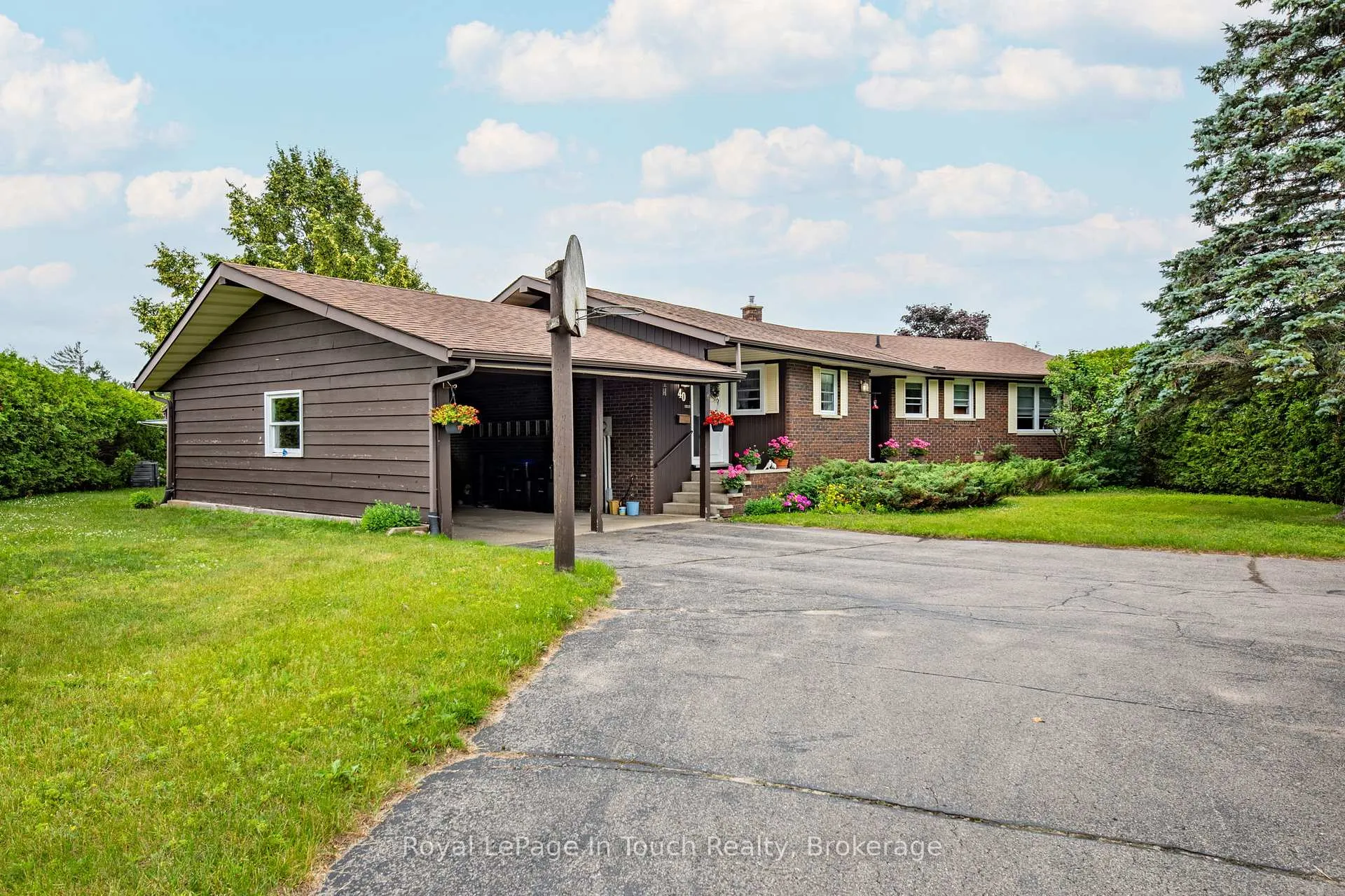 Photo 1 of 40 Payette Drive, Penetanguishene — HOMEH