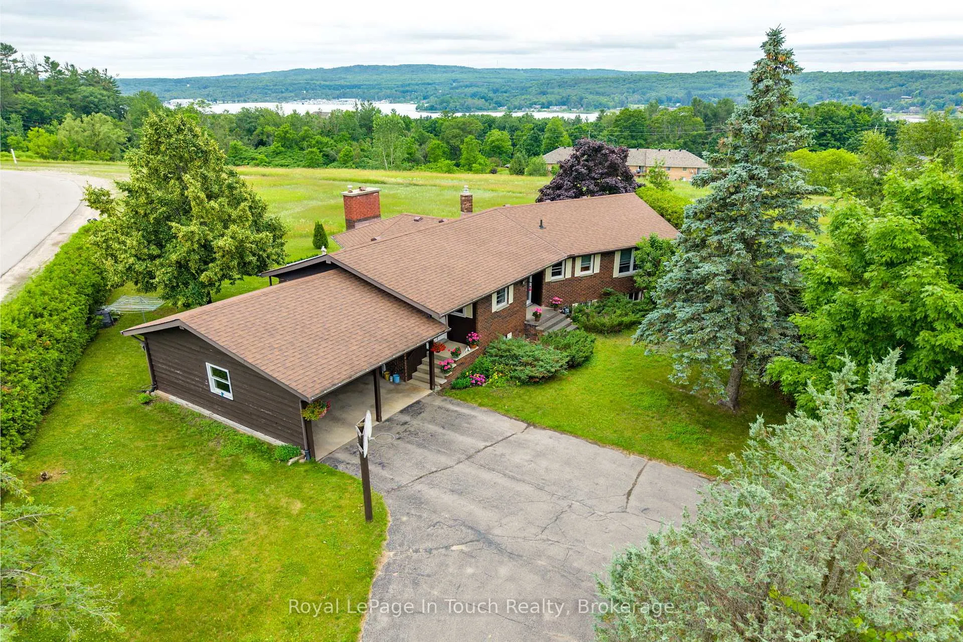 Photo 7 of 40 Payette Drive, Penetanguishene — HOMEH