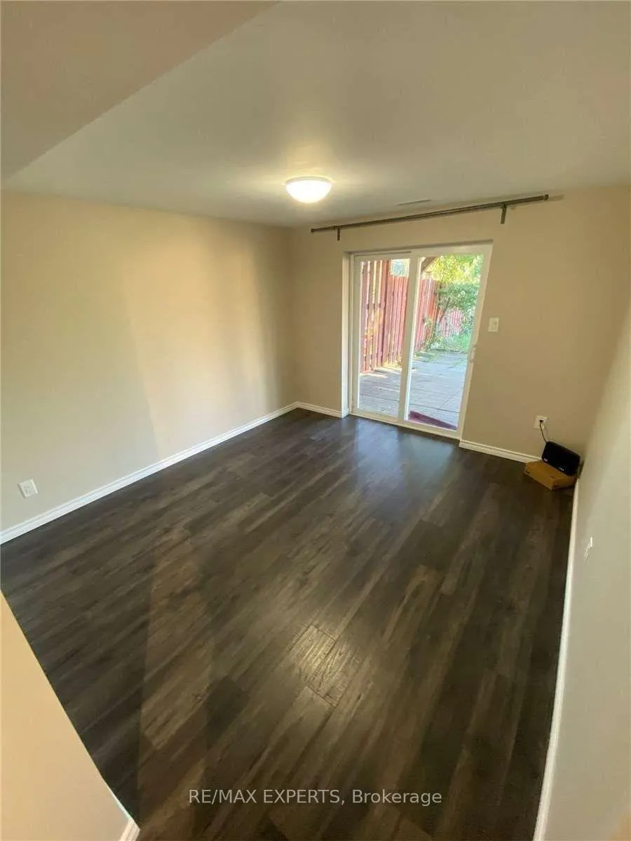 Photo 7 of Unit Bsmnt, 123 Albany Drive, Vaughan, West Woodbridge — HOMEH