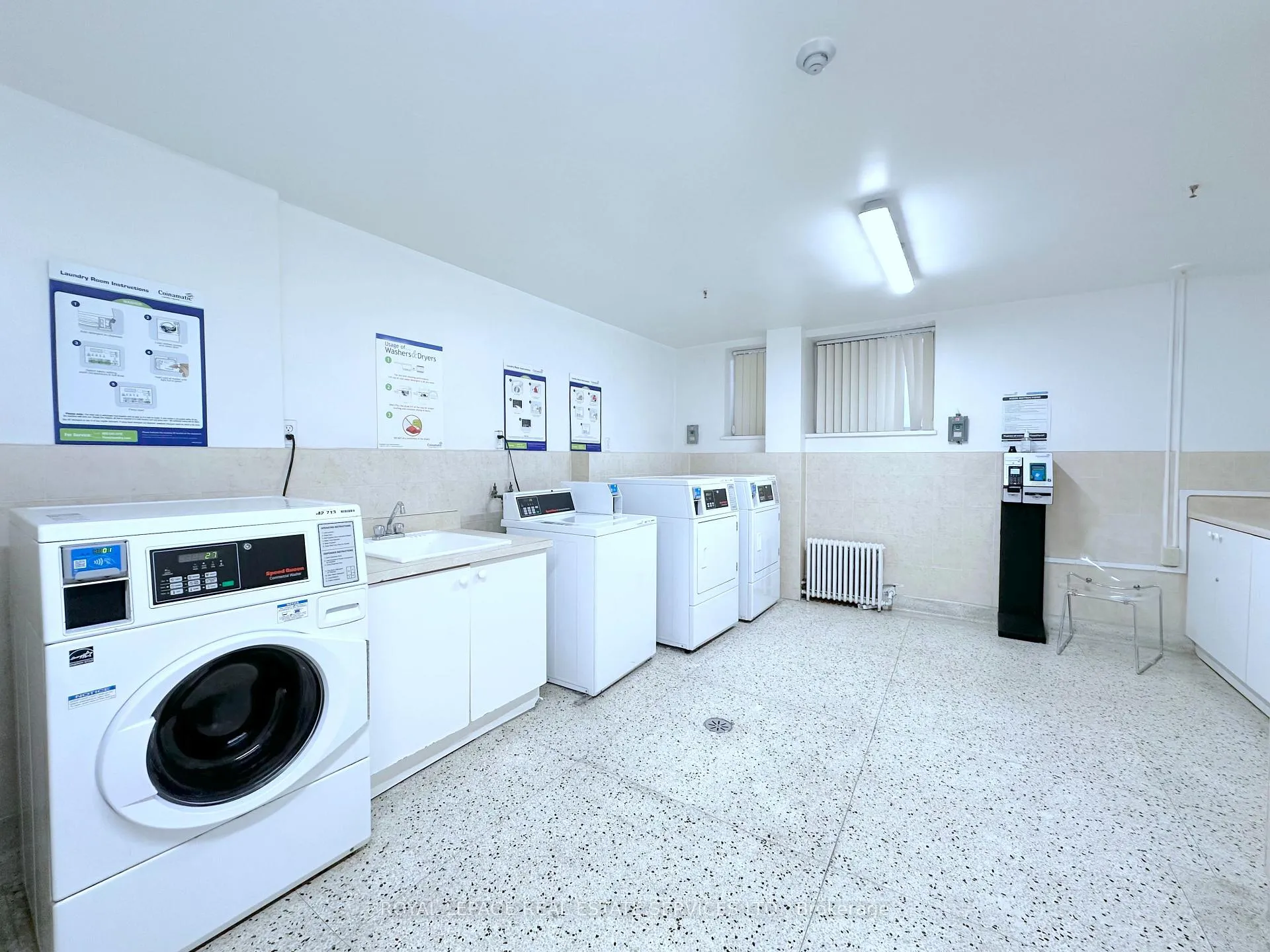 Photo 11 of Unit 202, 300 St Clair Avenue W, Toronto, Casa Loma — HOMEH