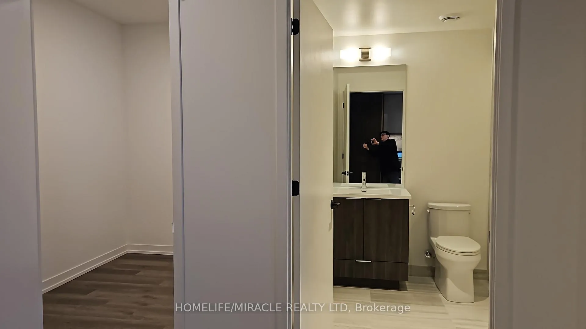 Photo 19 of Unit 5908, 8 Interchange Way, Vaughan, Vaughan Corporate Centre — HOMEH