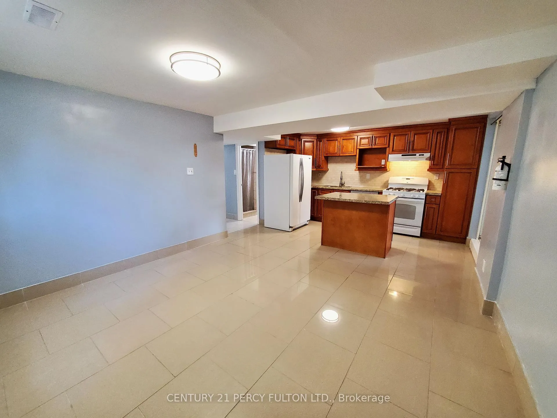 Photo 2 of Unit Bsmt, 48 Laguna Crescent, Markham, Middlefield — HOMEH