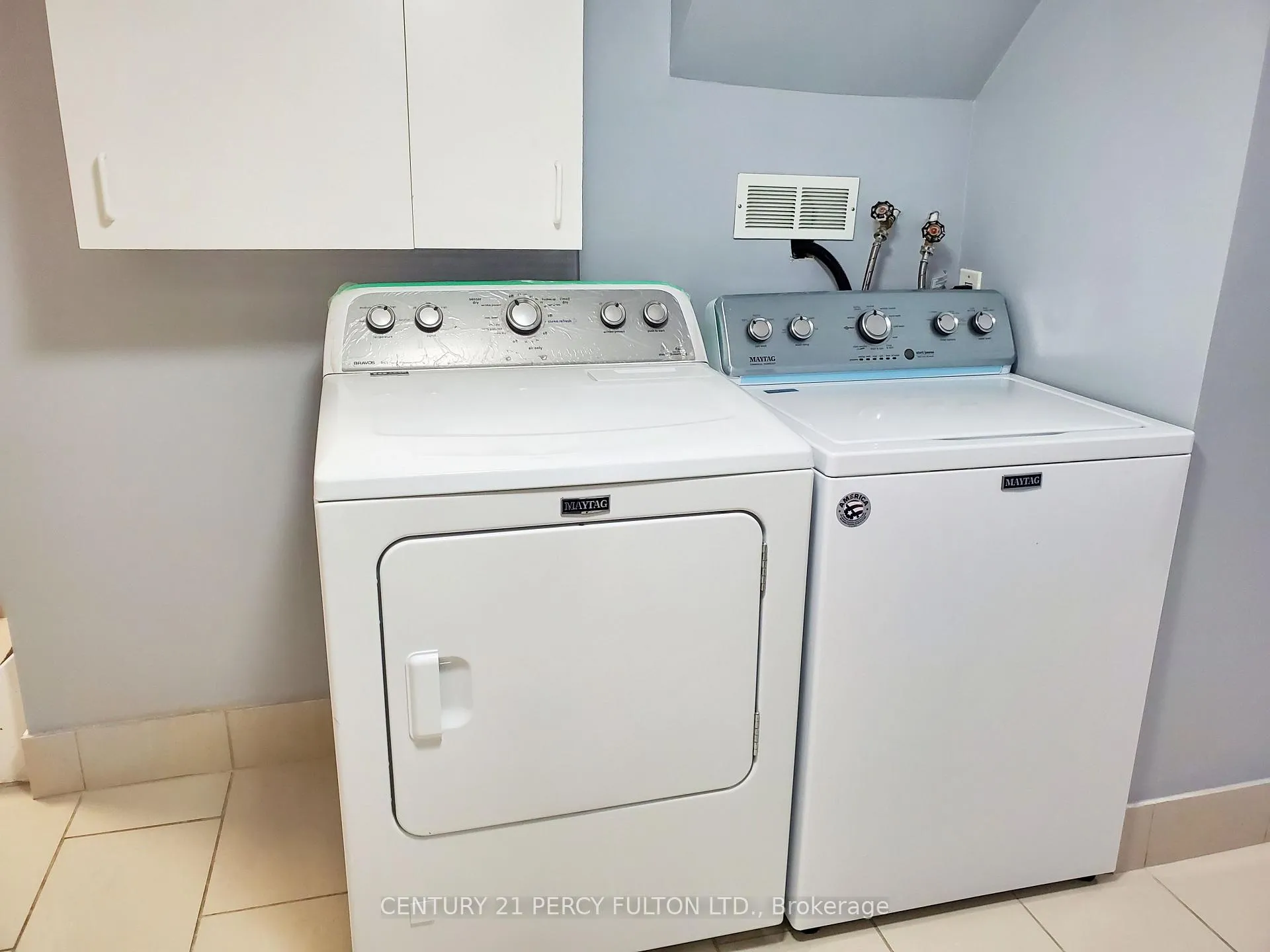 Photo 15 of Unit Bsmt, 48 Laguna Crescent, Markham, Middlefield — HOMEH