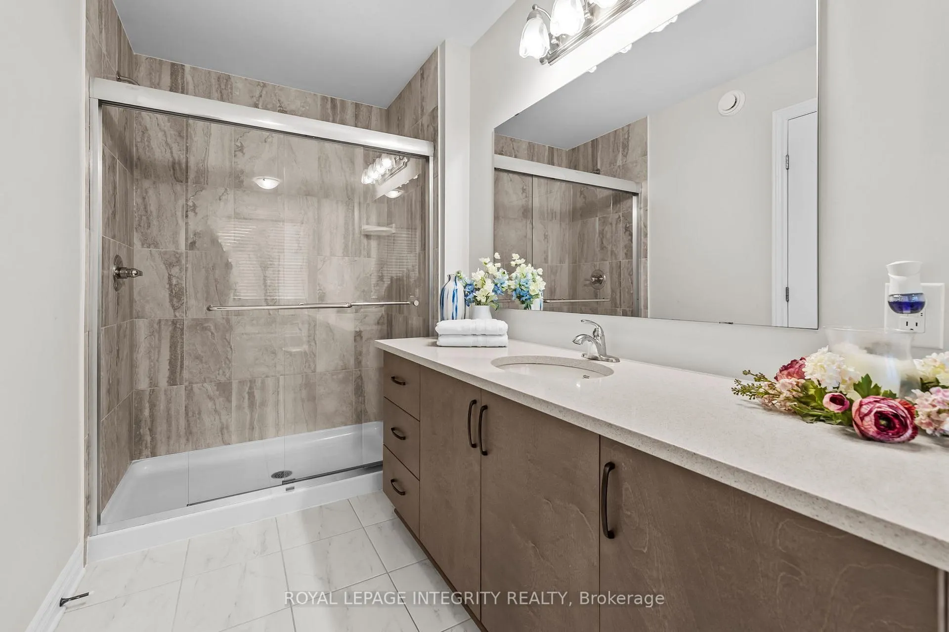 Photo 22 of 103 Nepeta Crescent, Ottawa, Blossom Park/Kemp Park/Findlay Creek — HOMEH