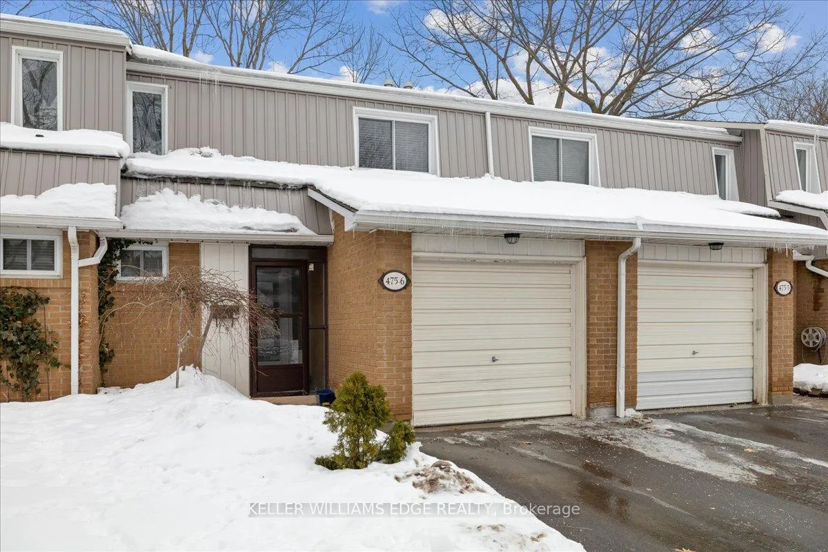 Photo 3 of Unit 6, 475 Woodview Road, Burlington, Roseland — HOMEH