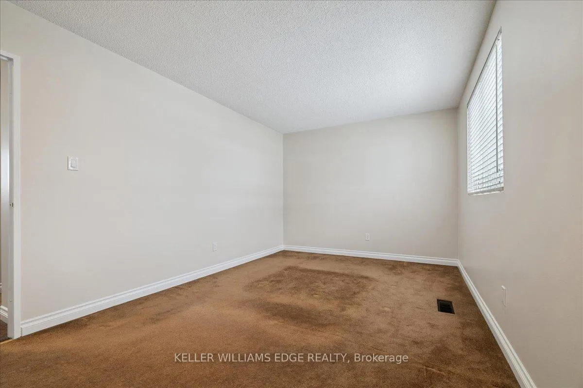 Photo 25 of Unit 6, 475 Woodview Road, Burlington, Roseland — HOMEH