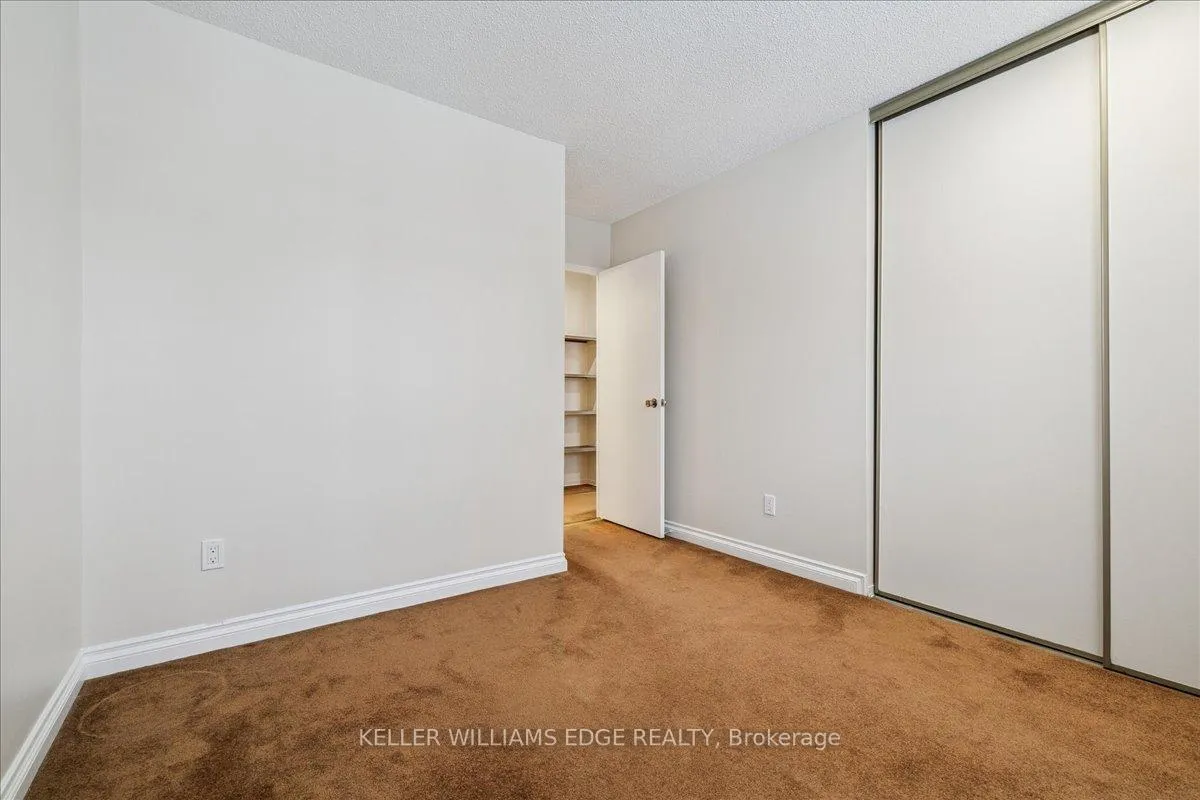 Photo 30 of Unit 6, 475 Woodview Road, Burlington, Roseland — HOMEH