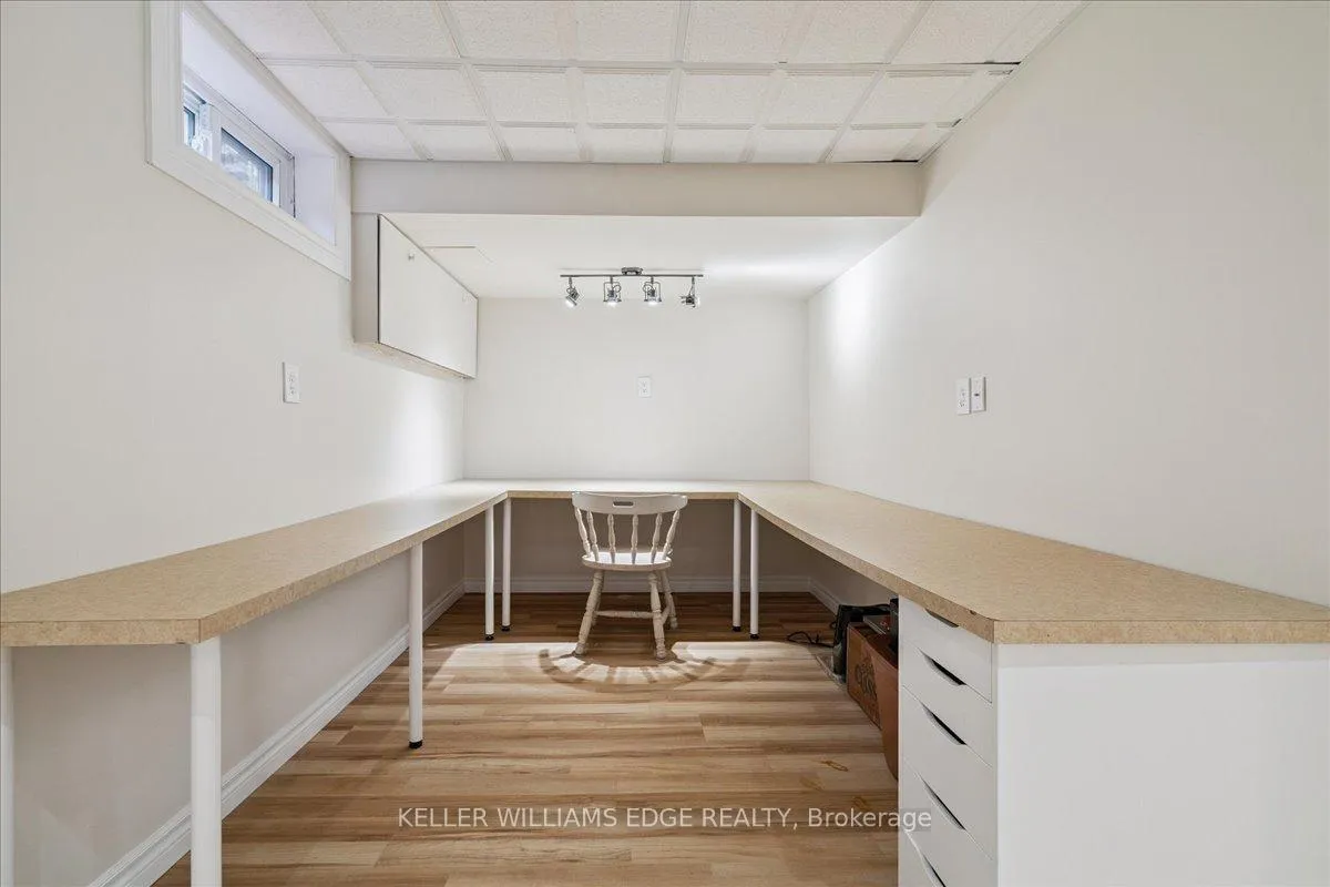 Photo 35 of Unit 6, 475 Woodview Road, Burlington, Roseland — HOMEH