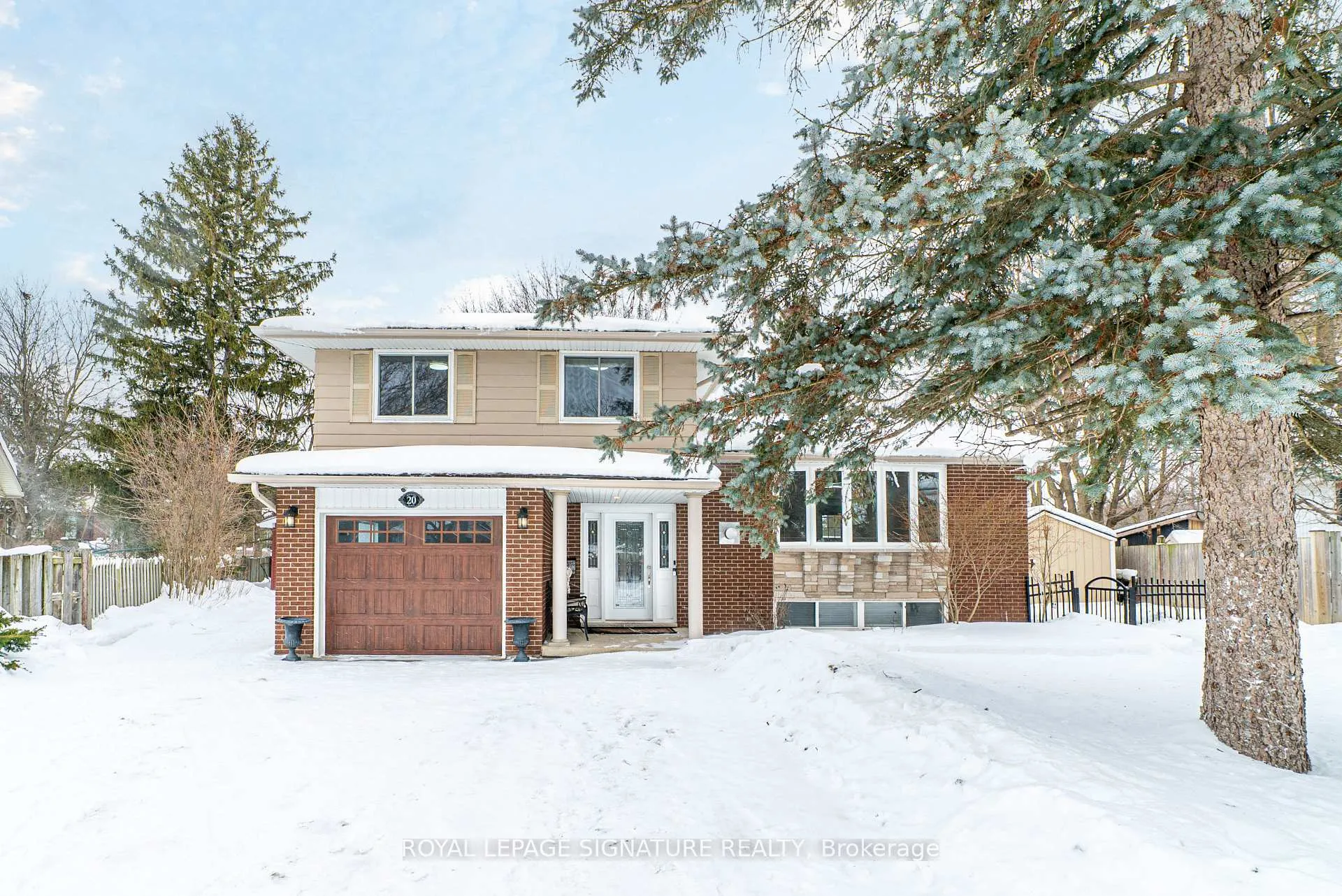 Photo 1 of 20 Michael Place, Guelph, Willow West/Sugarbush/West Acres — HOMEH