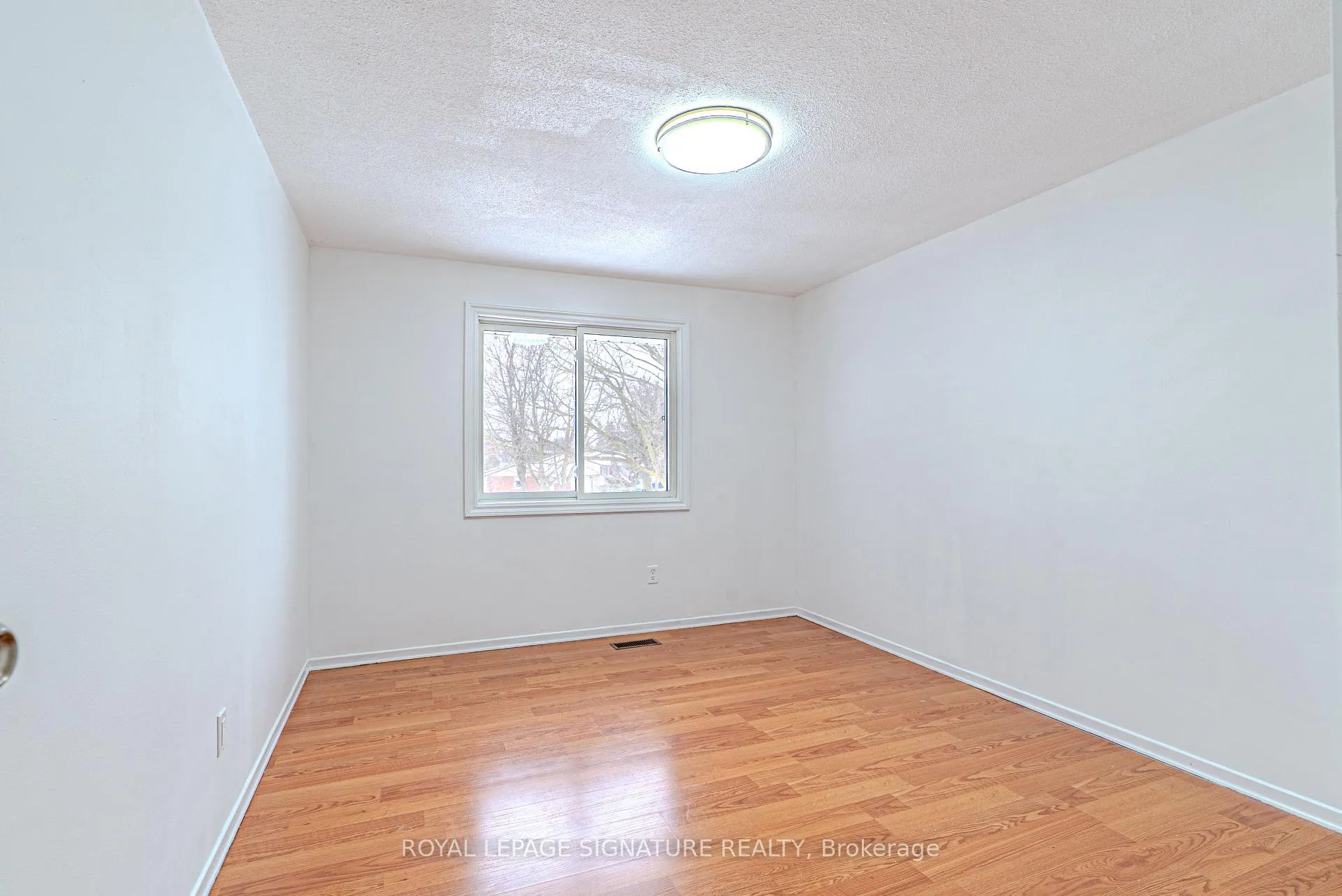 Photo 22 of 20 Michael Place, Guelph, Willow West/Sugarbush/West Acres — HOMEH