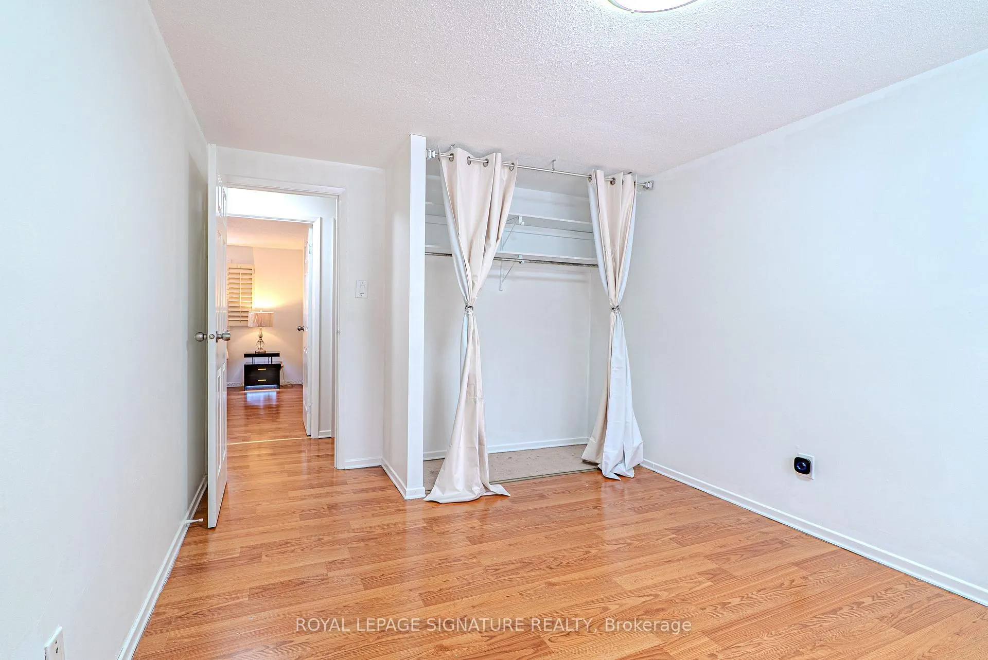 Photo 23 of 20 Michael Place, Guelph, Willow West/Sugarbush/West Acres — HOMEH