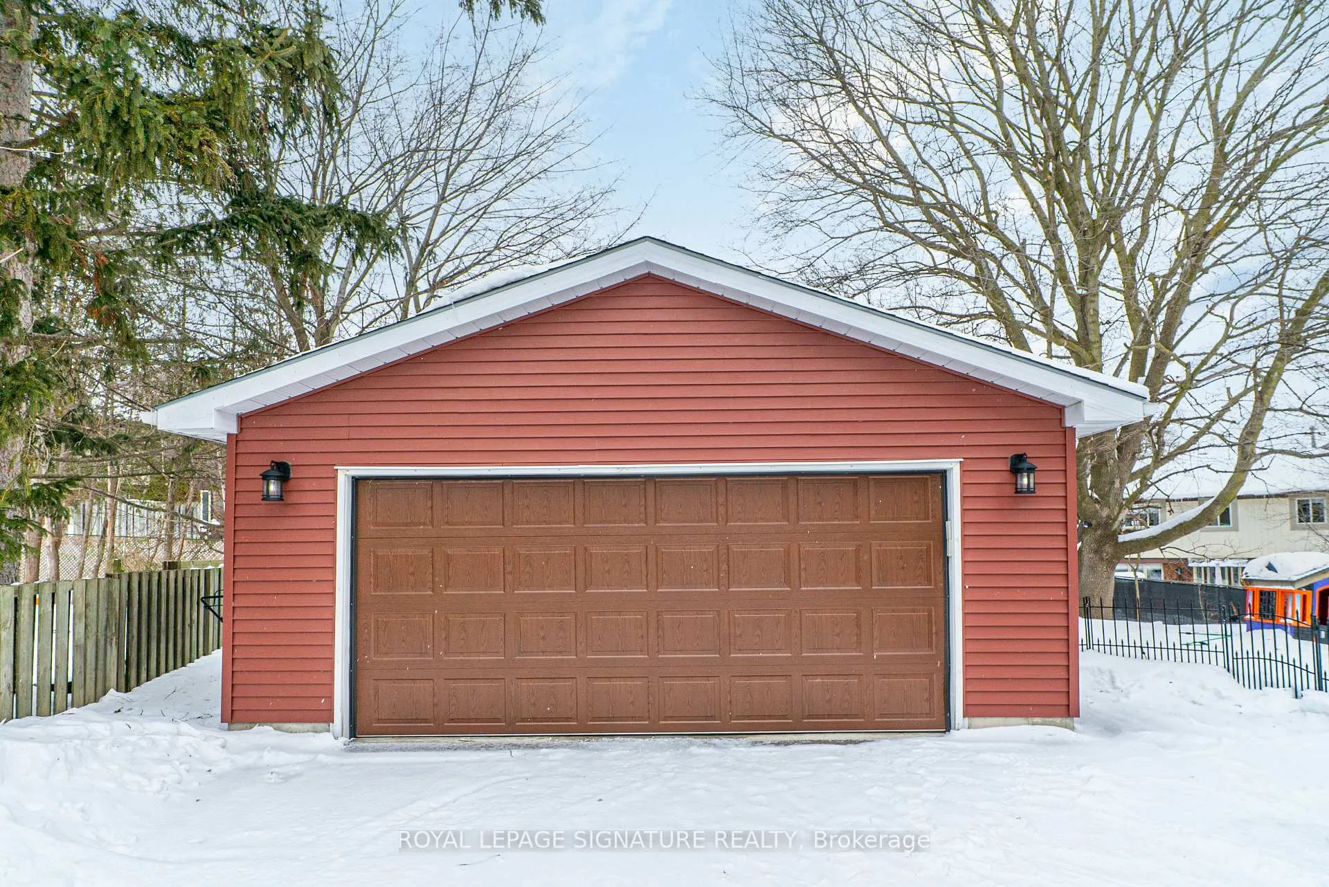 Photo 32 of 20 Michael Place, Guelph, Willow West/Sugarbush/West Acres — HOMEH