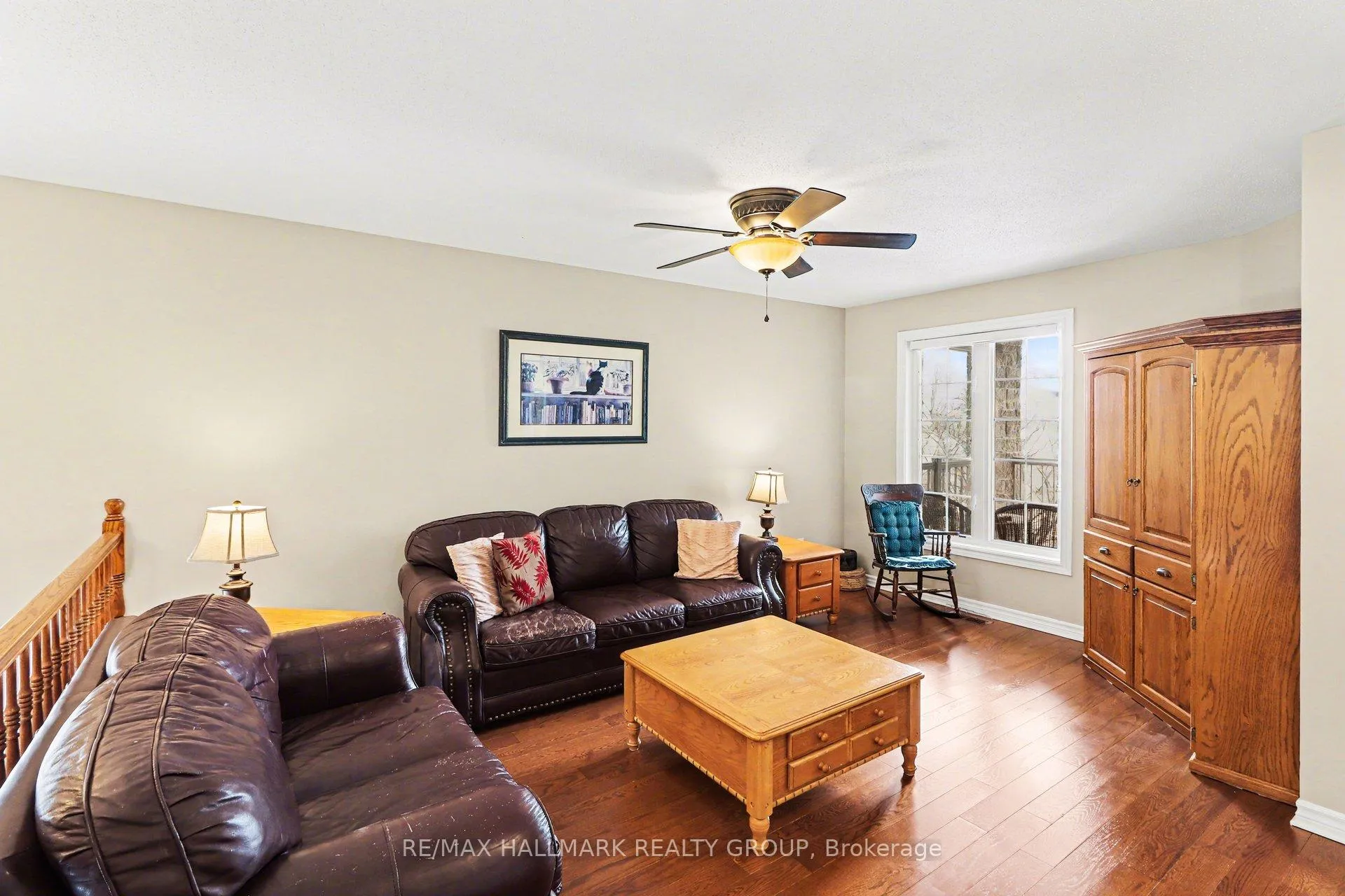 Photo 16 of 241 Trail Side Circle, Ottawa, Springridge/East Village — HOMEH