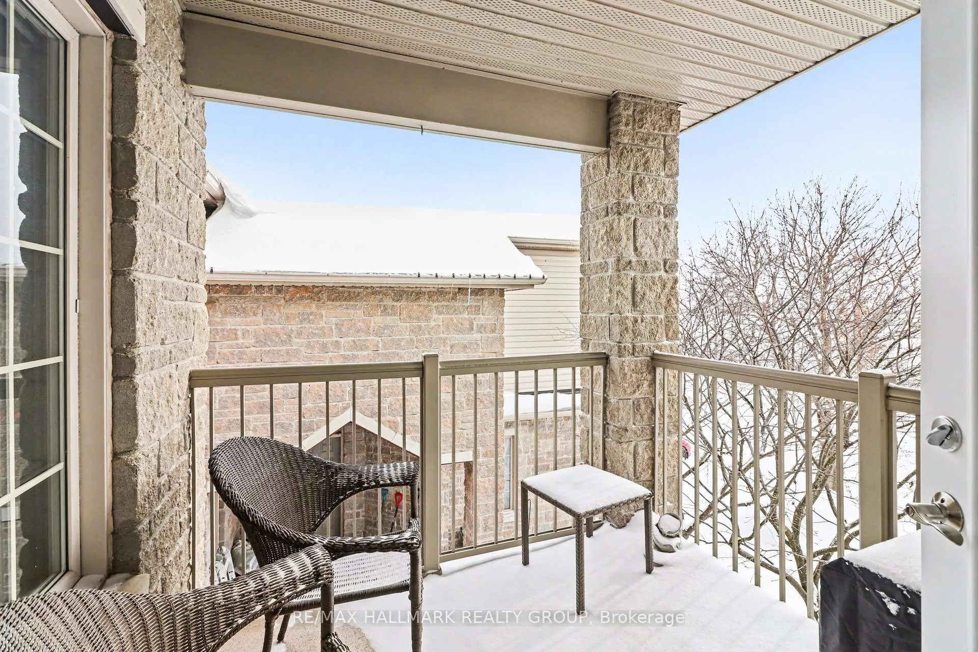 Photo 23 of 241 Trail Side Circle, Ottawa, Springridge/East Village — HOMEH