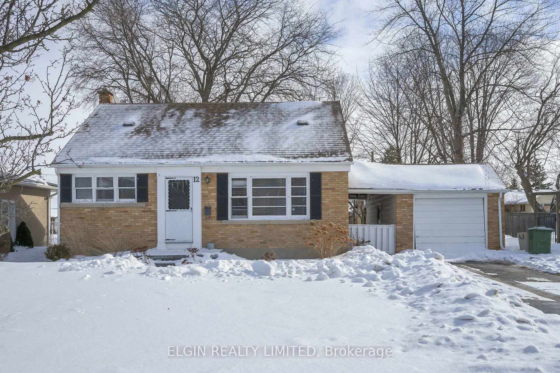 Photo 2 of 12 Wood Street S, St. Thomas — HOMEH