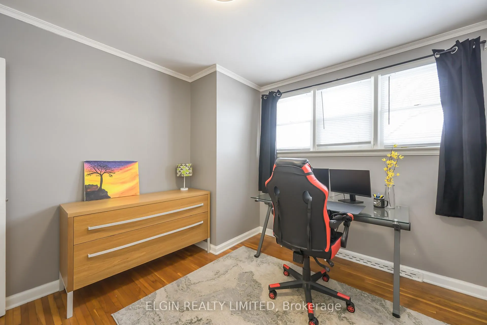 Photo 7 of 12 Wood Street S, St. Thomas — HOMEH